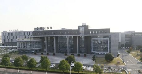 28名党员干部进碳元科技车间帮忙
